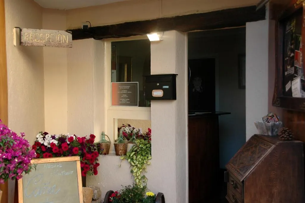 Guest house Hostal Montsant Salou