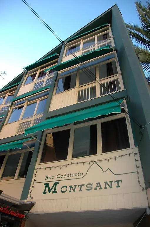 Hostal Montsant Salou 2*,