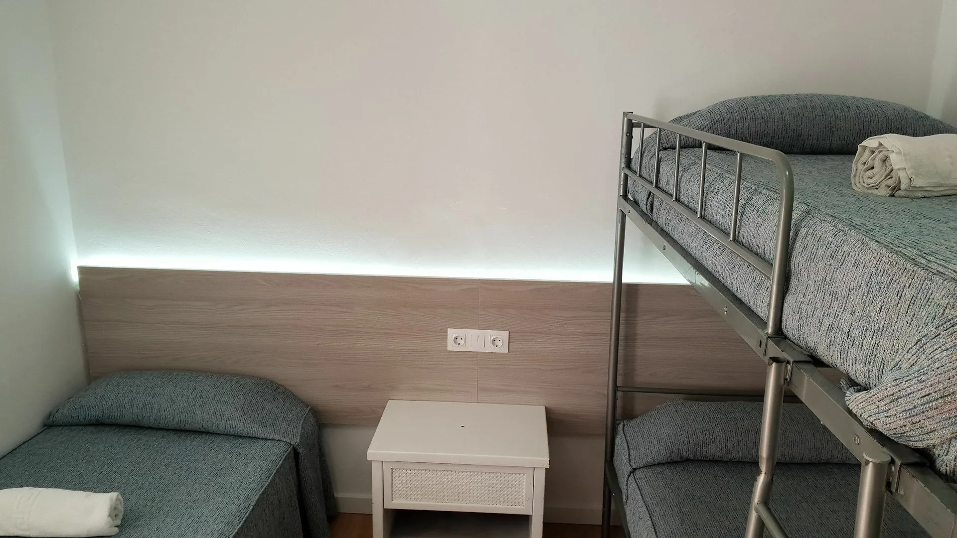 ** Guest house Hostal Montsant Salou Spain